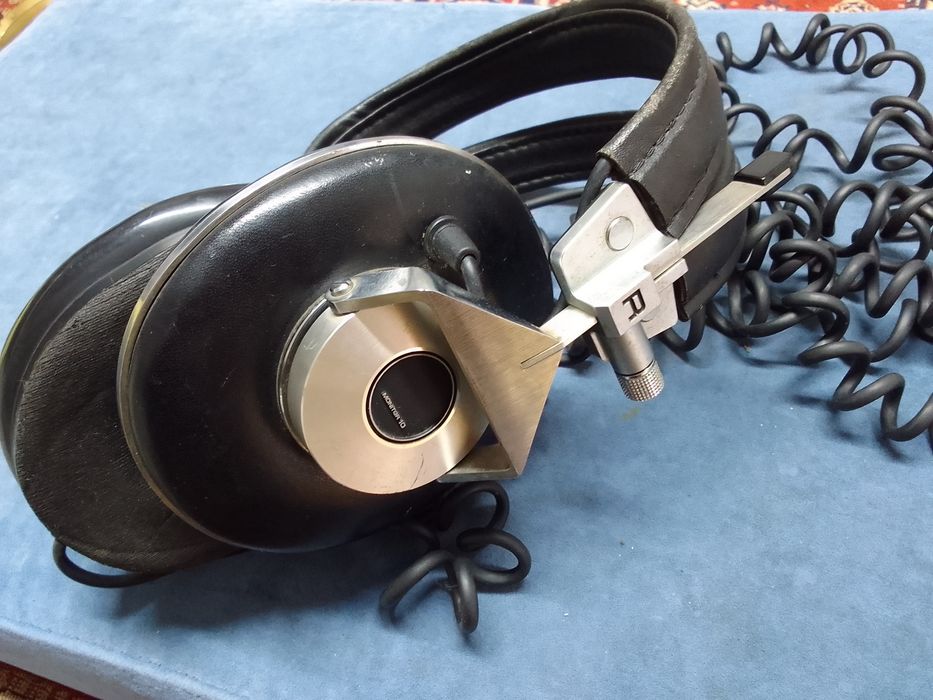 Винтажные наушники Pioneer Monitor 10