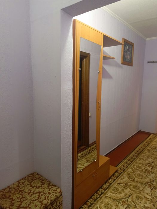 Подобово. Пуща-Водиця. Київ. Трикімнатна. Бронювання.