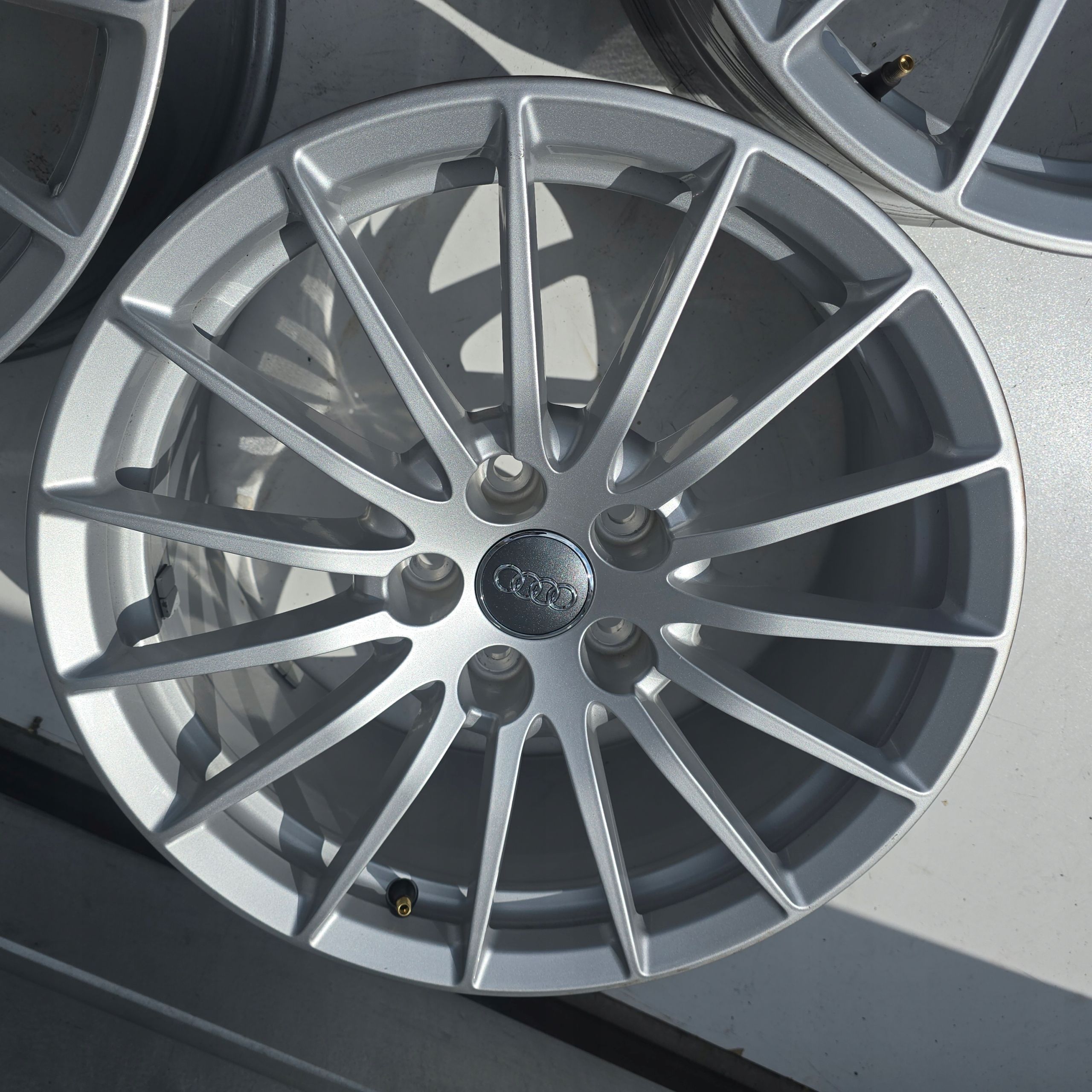 Audi A5 A4 B8 B9 A6 C6 C7 17" 5x112 ET29 7.5 4X
