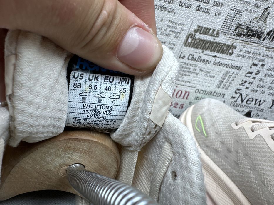 Оригінал ! Кросівки Hoka One One Clifton 9 Розмір 40