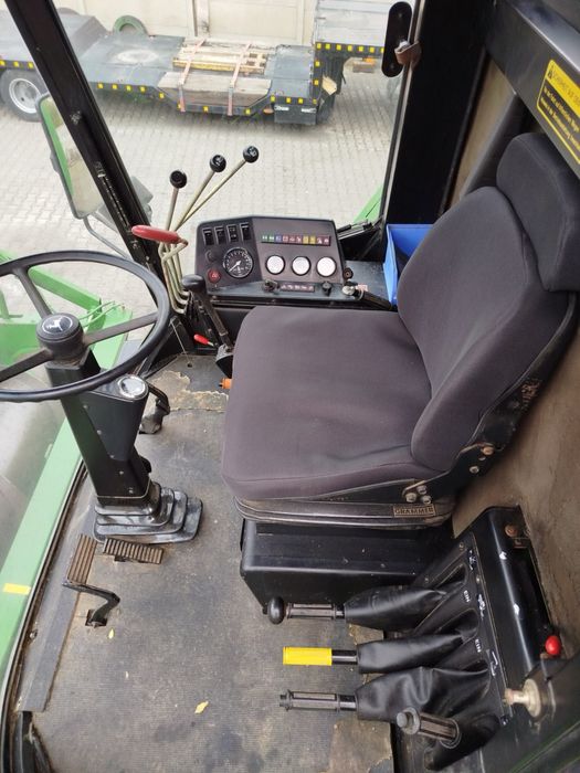Комбайн зернозбиральний John Deere 1055, 1157. Джон Дір 1055