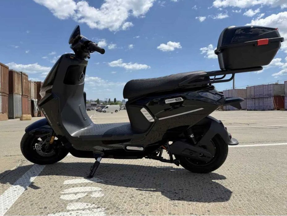 Електроскутер Crosser 1000W Графенова АКБ 72V пробіг до 85 км потужний