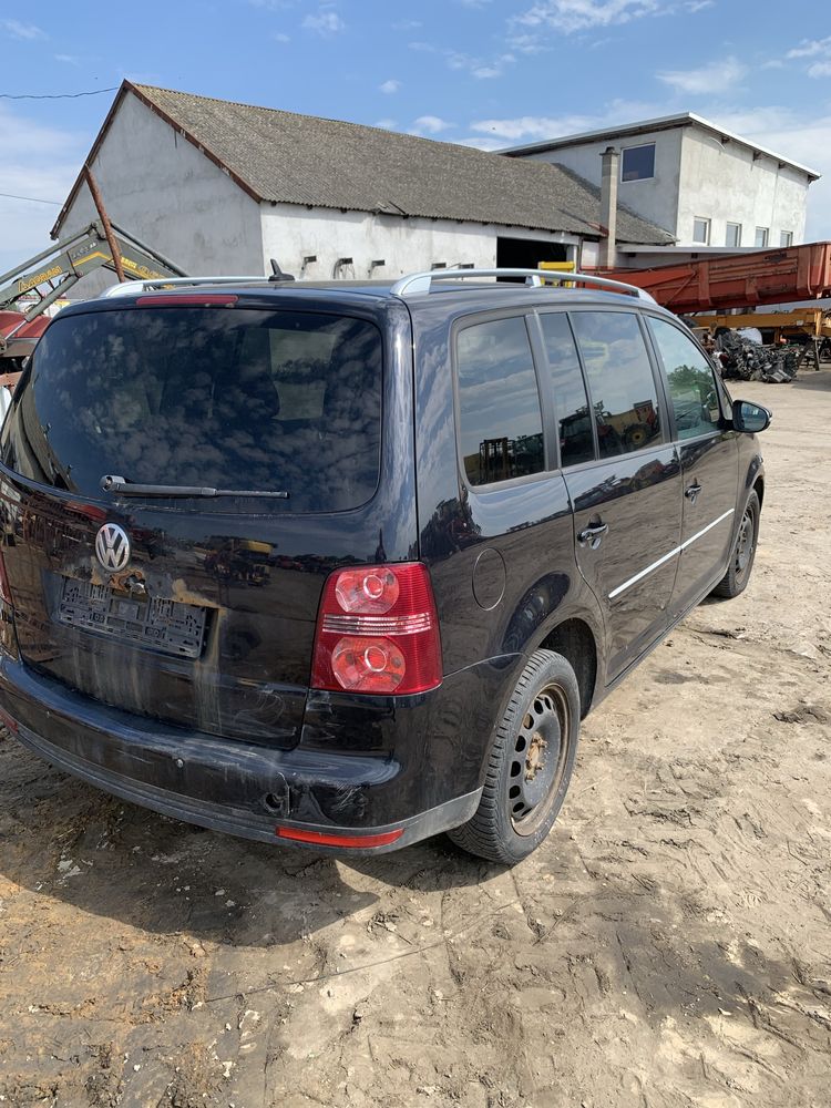 Vw touran 1.4 tsi lift uszkodzony