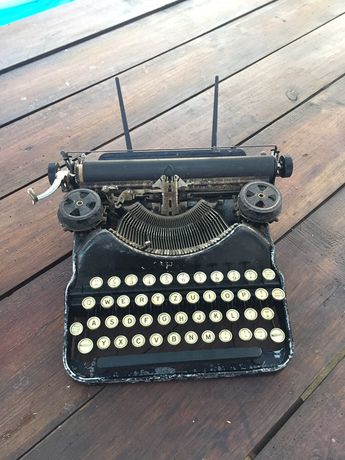 Corona - maquina escrever anos 20