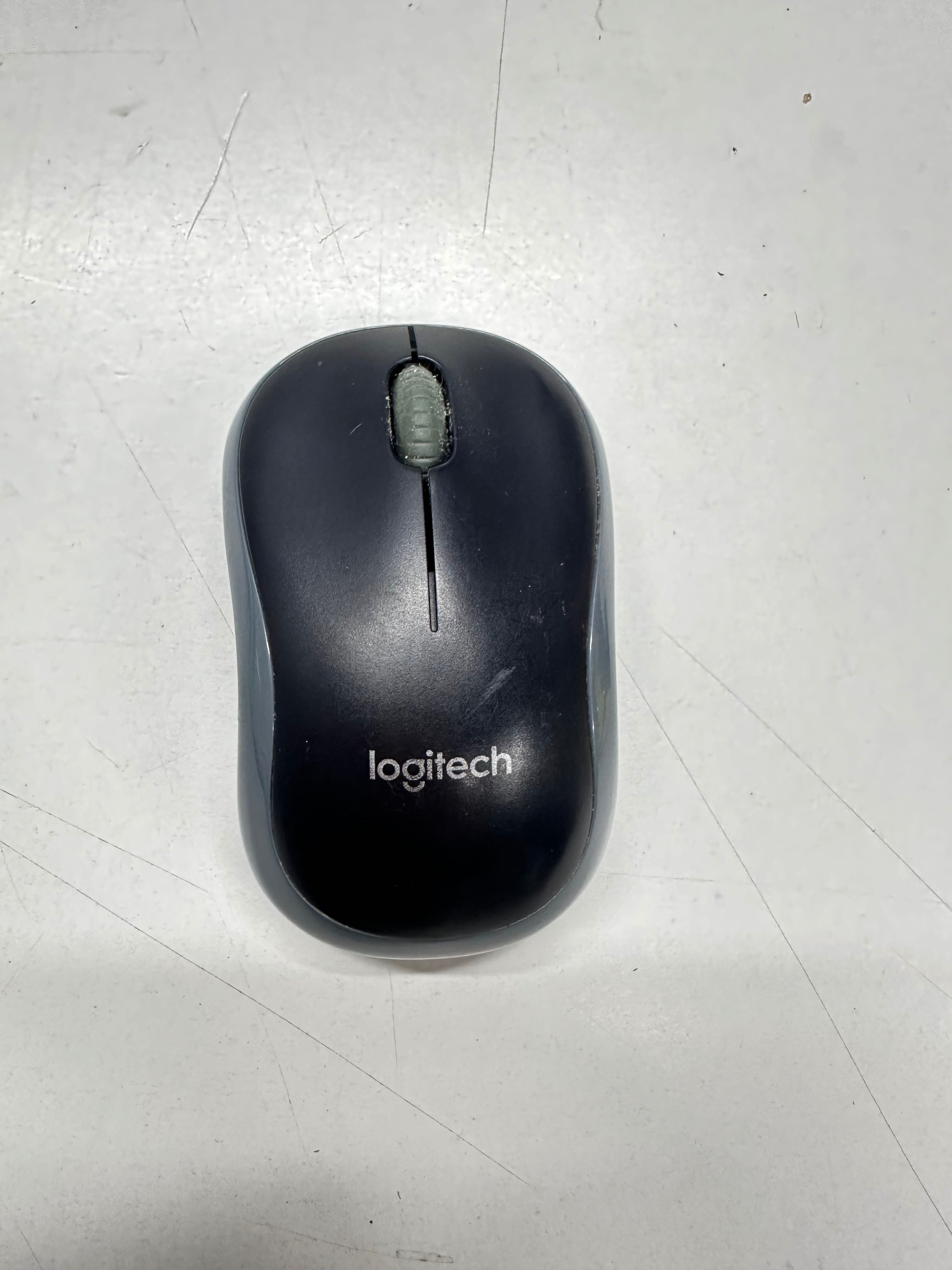 Zestaw klawiatura i mysz Logitech czarny MK270. P14A18