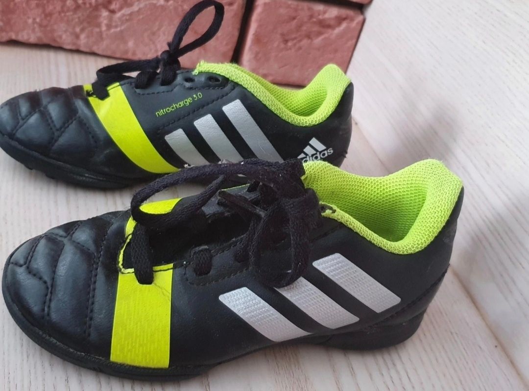 czarne halówki Adidas Nitrocharge 3.0 r 28