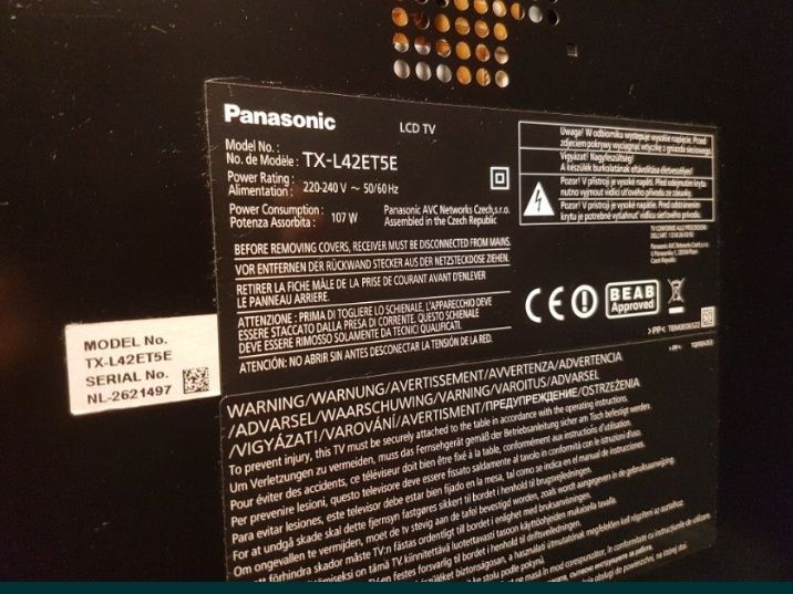 Sprzedam telewizor Panasonic TX-L42ET5E