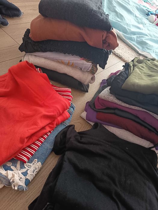 Paka ubrań dla kobiety roz. 40/L