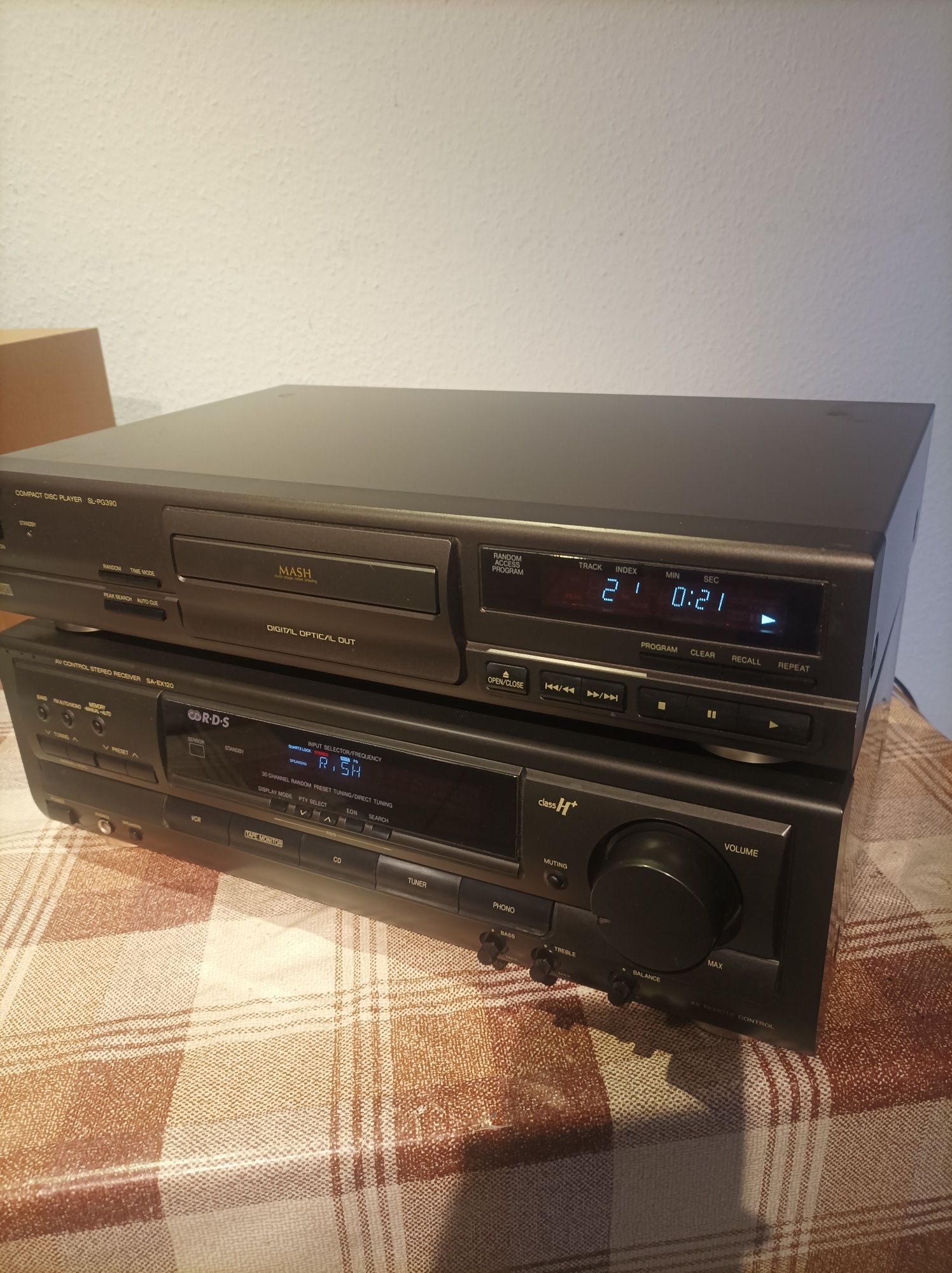 CD Technics SL-PG390 SUPER