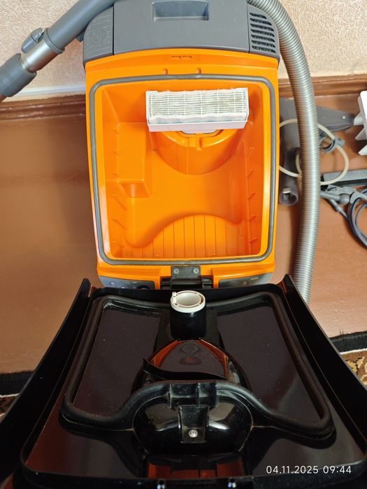 Моющий пылесос Thomas twin tiger