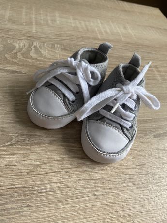 Buciki buty niechodki trampki szare białe nowe dla dziecka