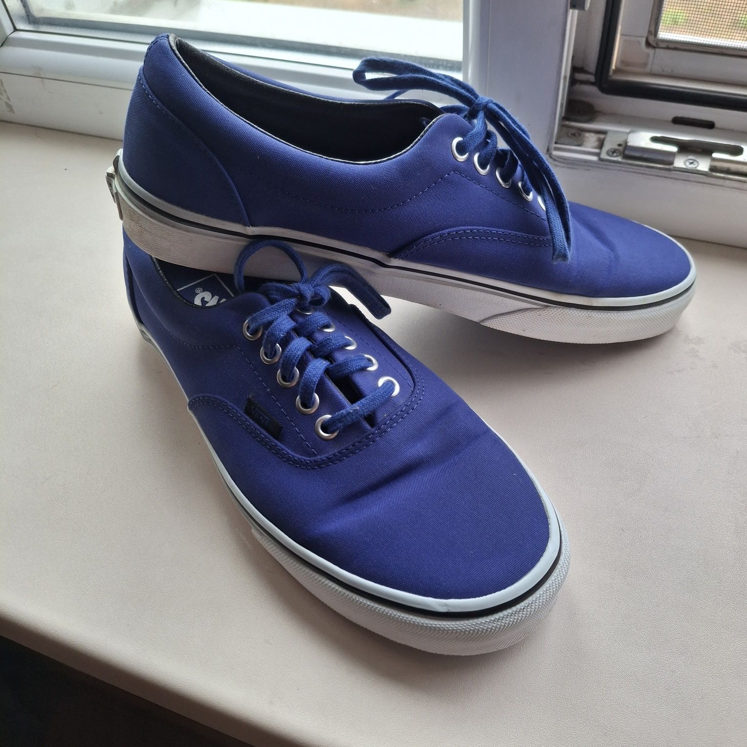 Низкие кеды Vans размер 42.5 (27.5 см.)