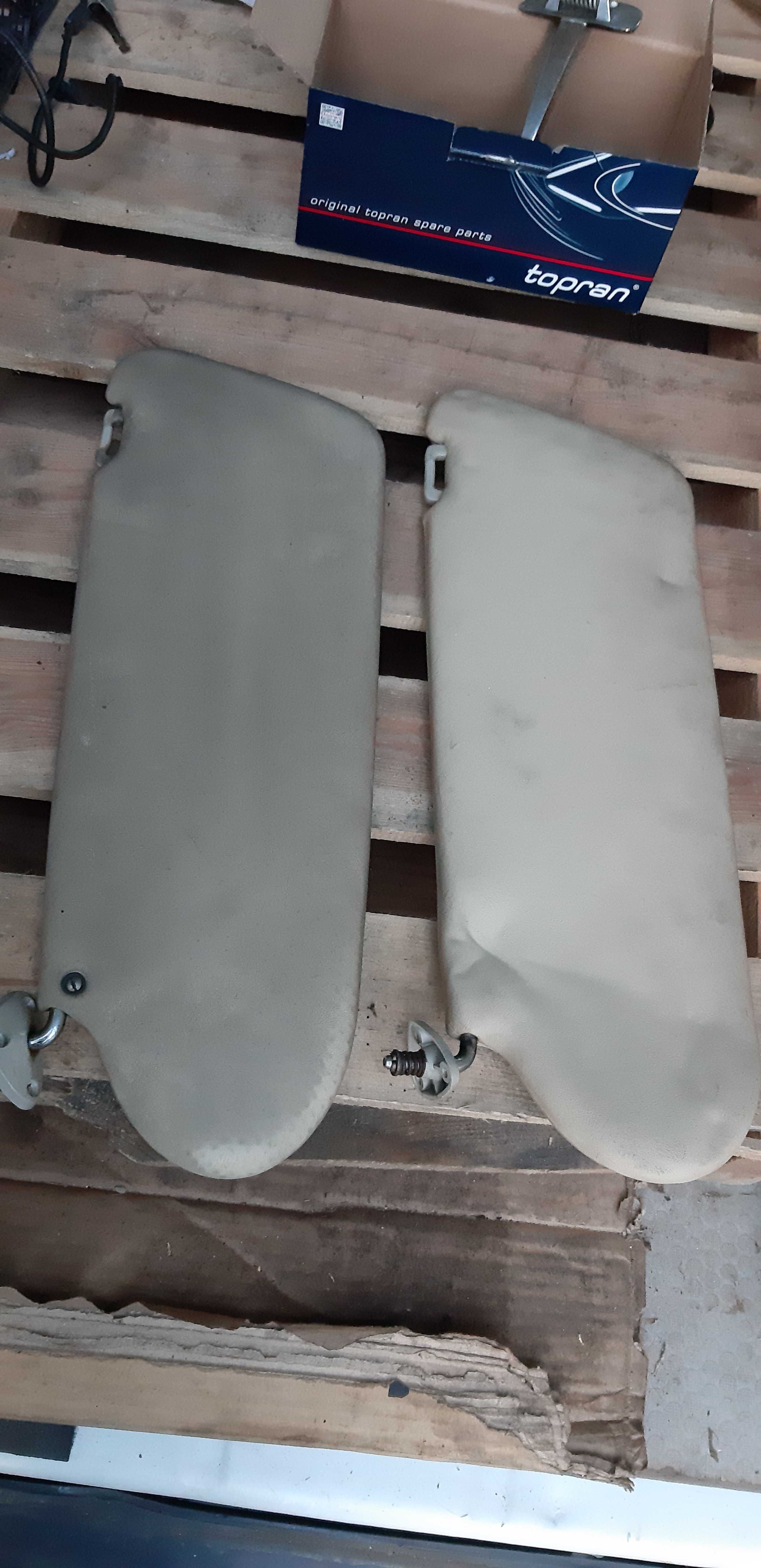 słoneczniki dwie sztuki  mercedes w110 w111