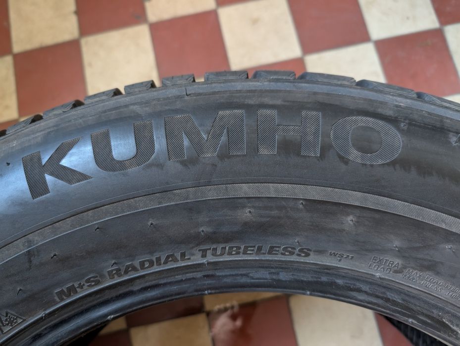 Kumho WinterCraft WS71 SUV 265/60R18 114H XL #445B