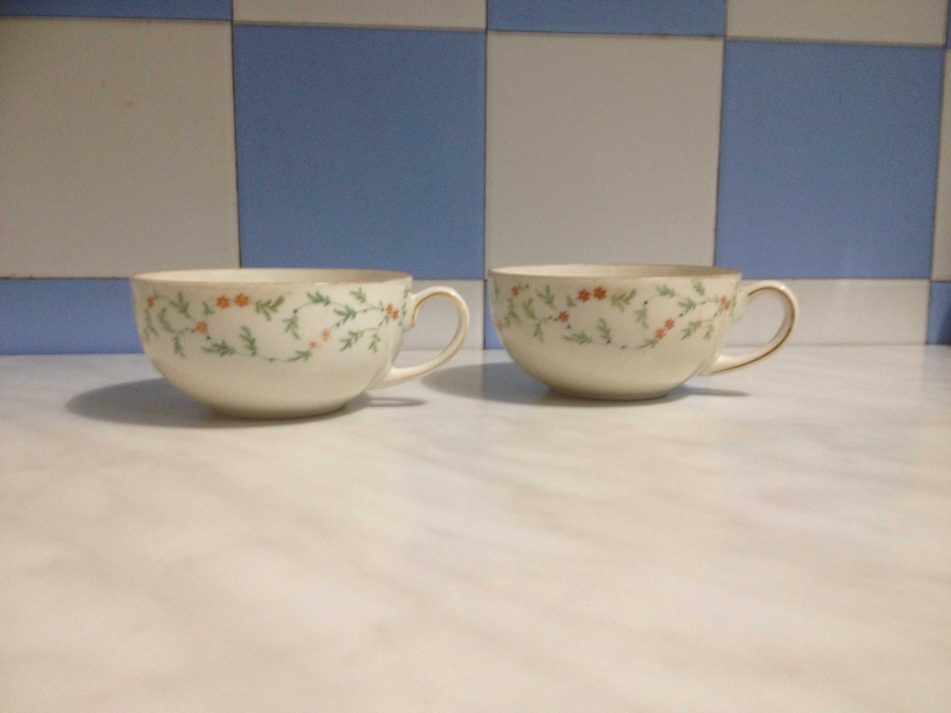 Zestaw 2 filiżanek Giesche Porcelana PRL wzór kwiatowy