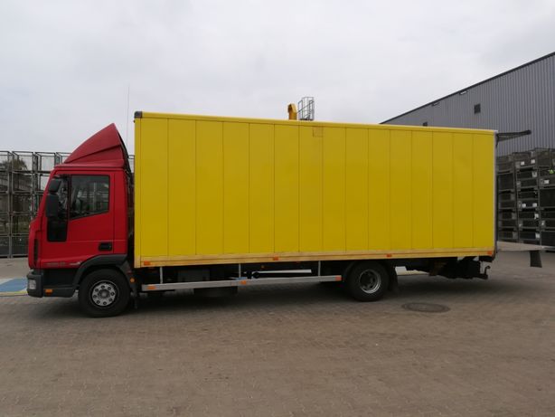 Transport ciężarowy,solówka,ciężarówka,5,8 ton,ciężarowe,winda 1500kg