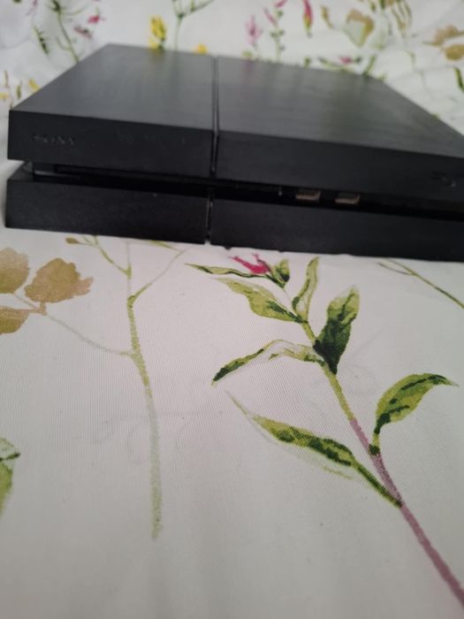 Konsola playstation 4 1TB