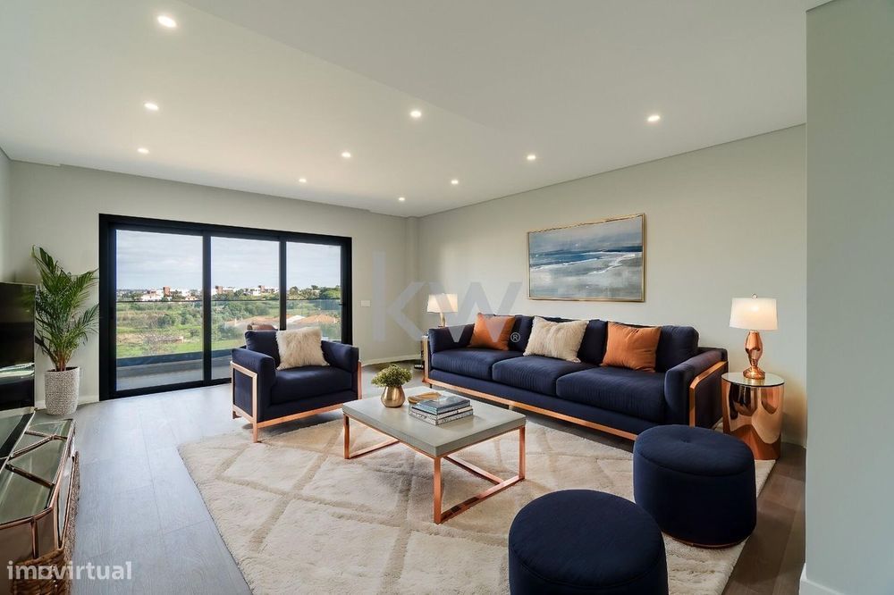 Apartamento T2 Novo de Luxo nas Gambelas – Garagem, Barbecue e Localiz