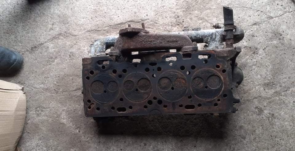 Glowica Perkins 4 manitou 2600 . 262 . 268 atak
