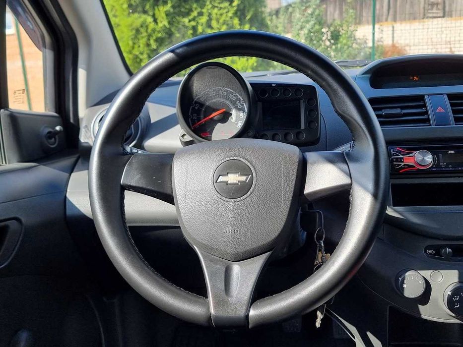 Продам  Chevrolet Spark 2012. Можна в розстрочку, під викуп.