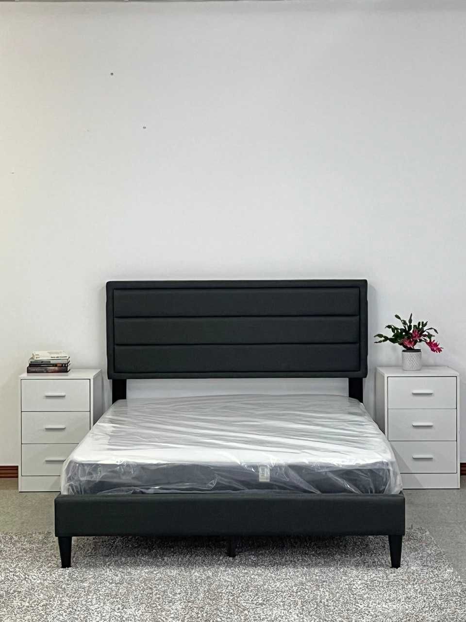 Cama casal + estrado + cabeceira nova
