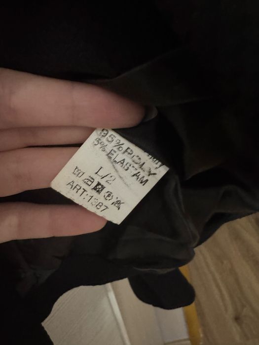 Czarna lekka marynarka