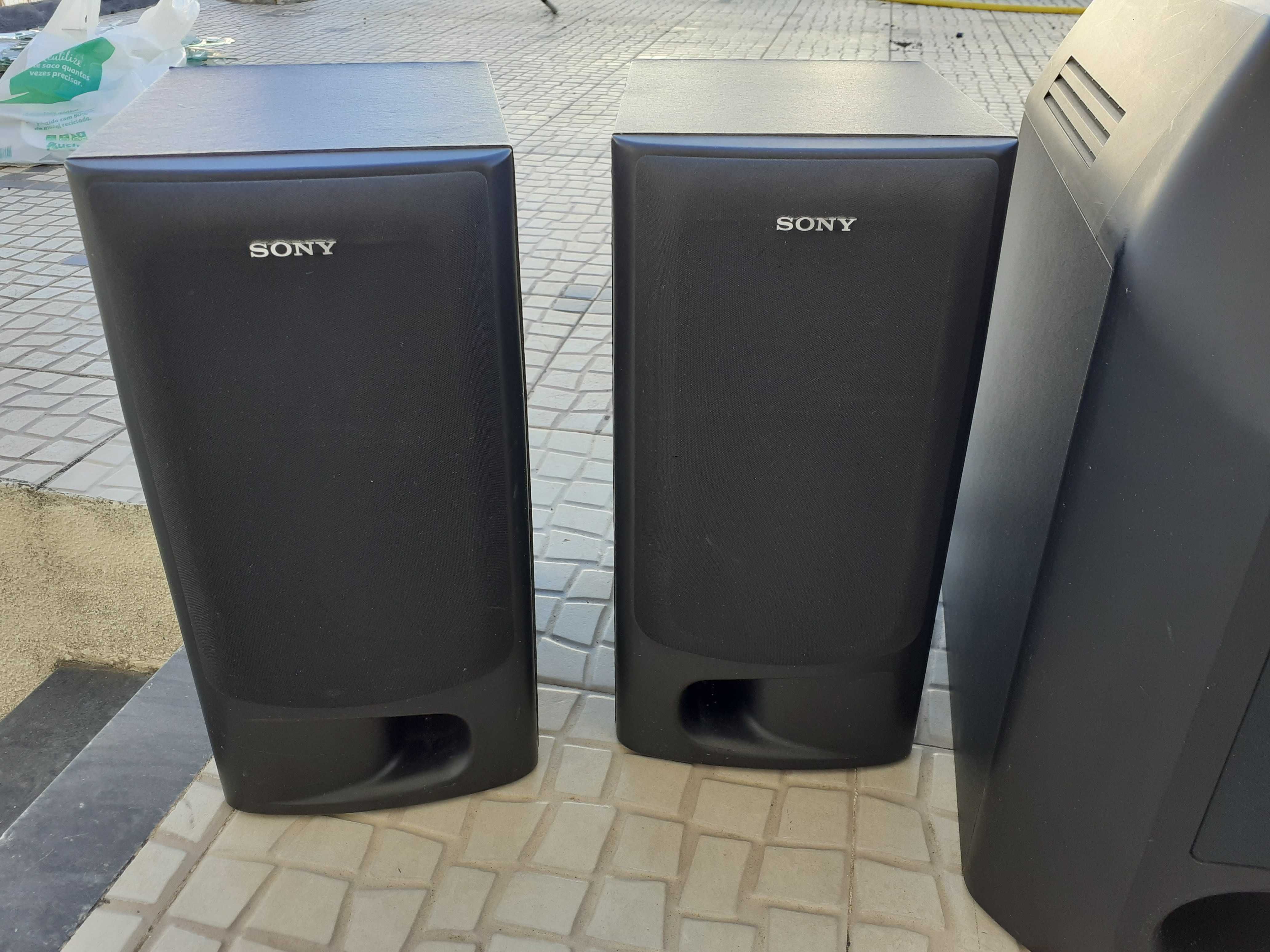 Subwoofer Sony SA-W10 e Colunas