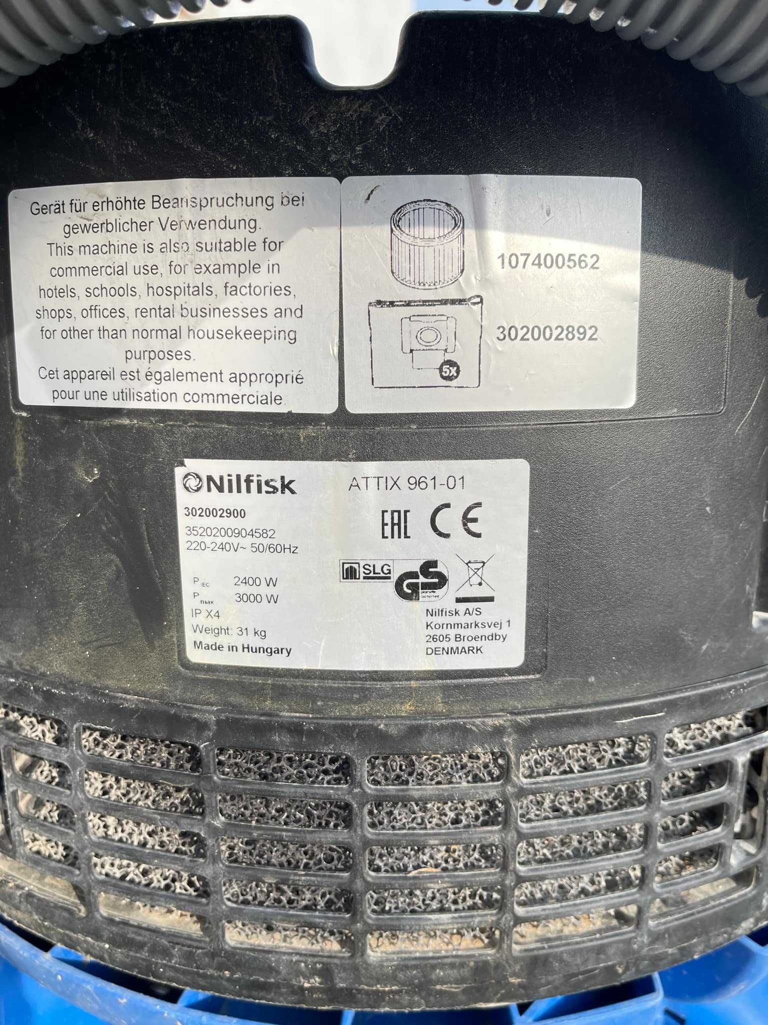 Duży odukrzacz przemysłowy Nilfisk Attix 9 na sucho i mokro ,3000w