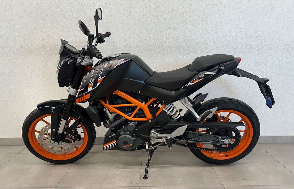 KTM Duke KTM 390 DUKE ABS / FV 23 % / KAT A2 / Piękny / Zadbany / Bezwypadkowy