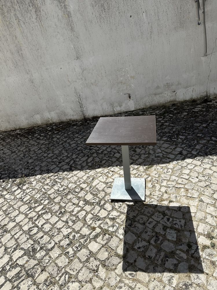 Mesa de cozinha 60x60