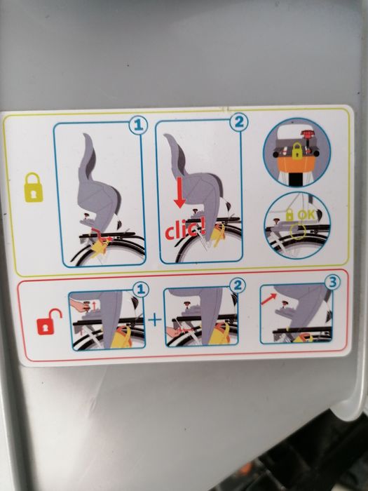 Cadeira de encaixe em suporte traseiro para bicicleta