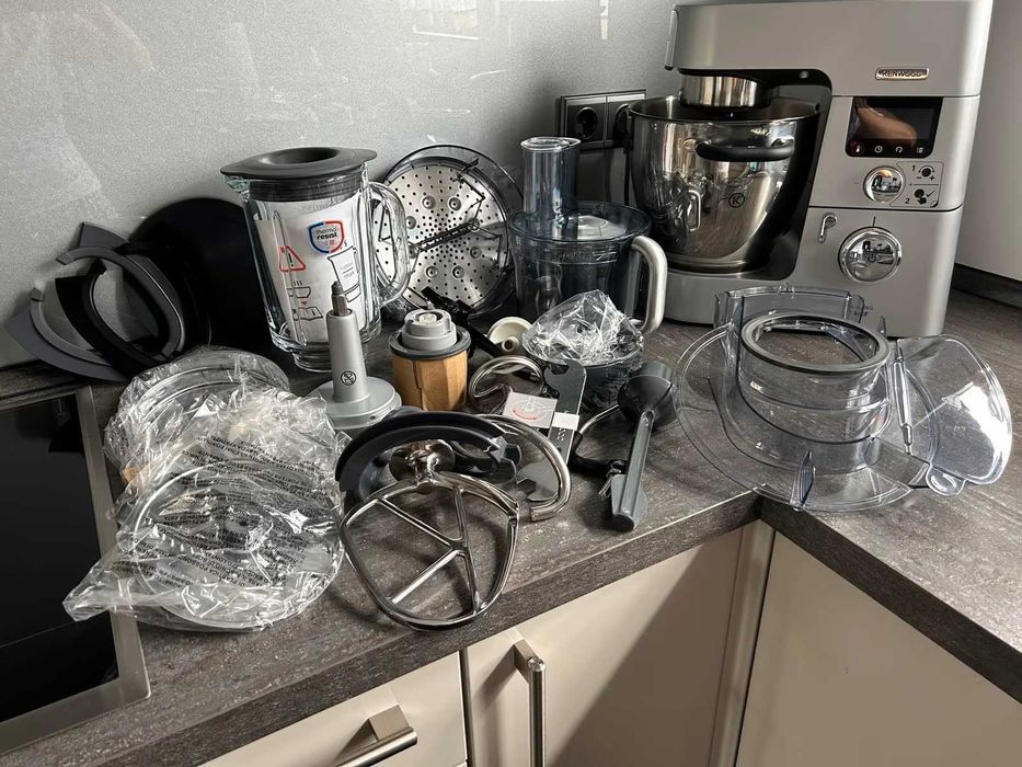 Кулінарний кухонний комбайн Kenwood Chef Gourmet KCC9060S