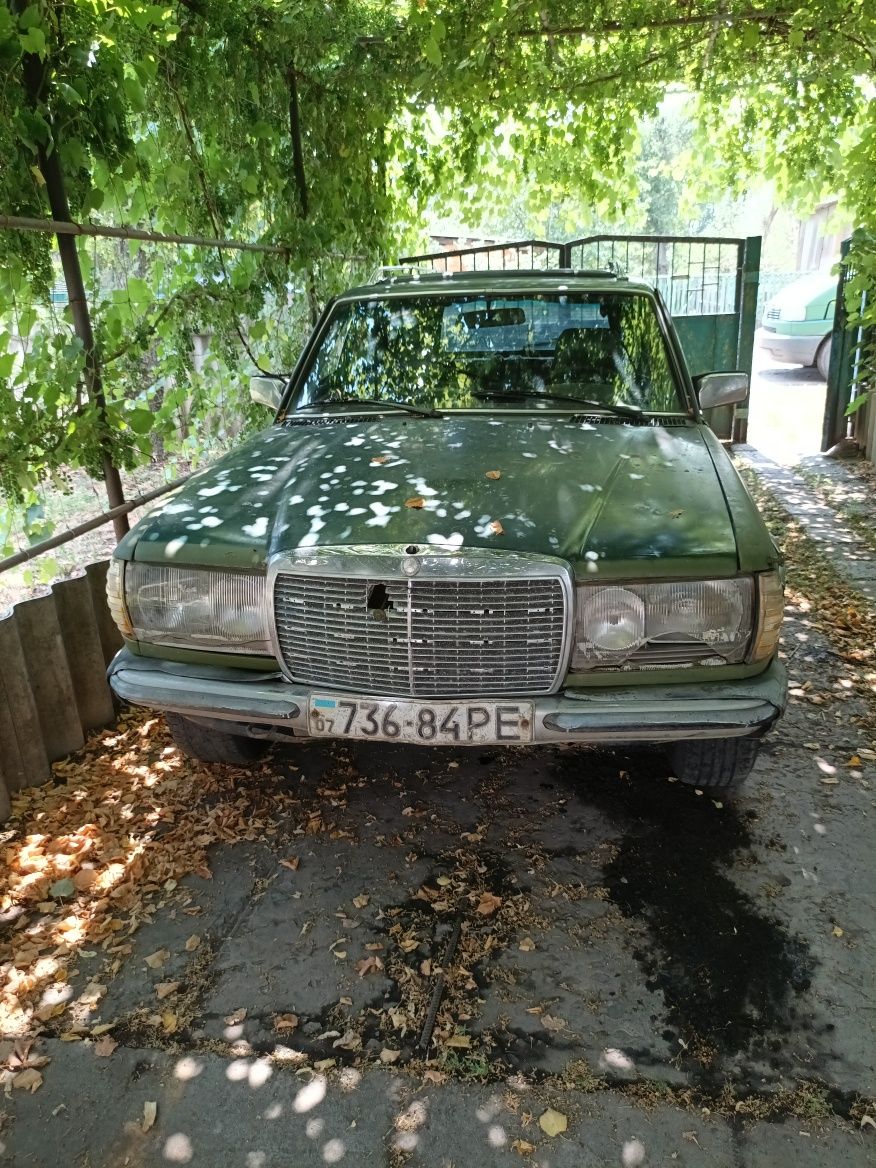 Мерседес Бенз,ретро