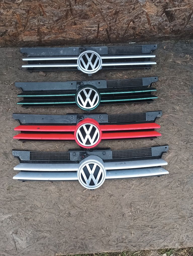 Grill atrapa zderzaka przedniego VW Golf 4 IV