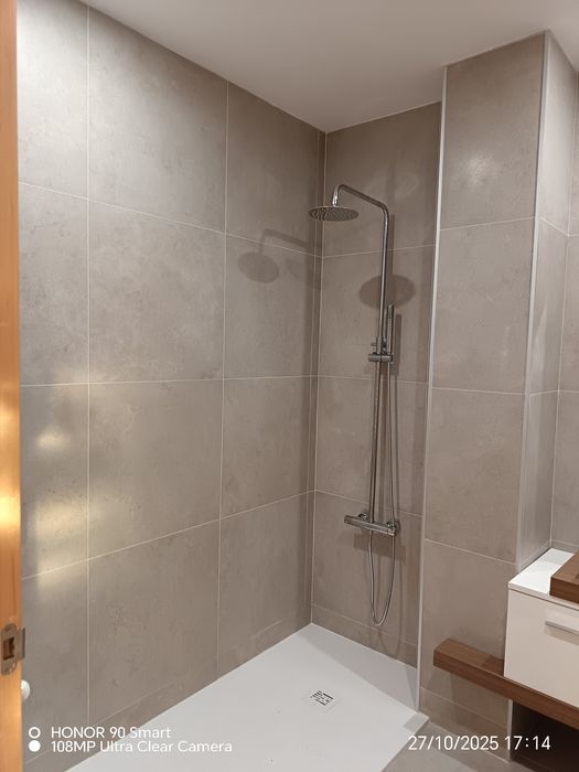 Serviços e reparações ao domicílio