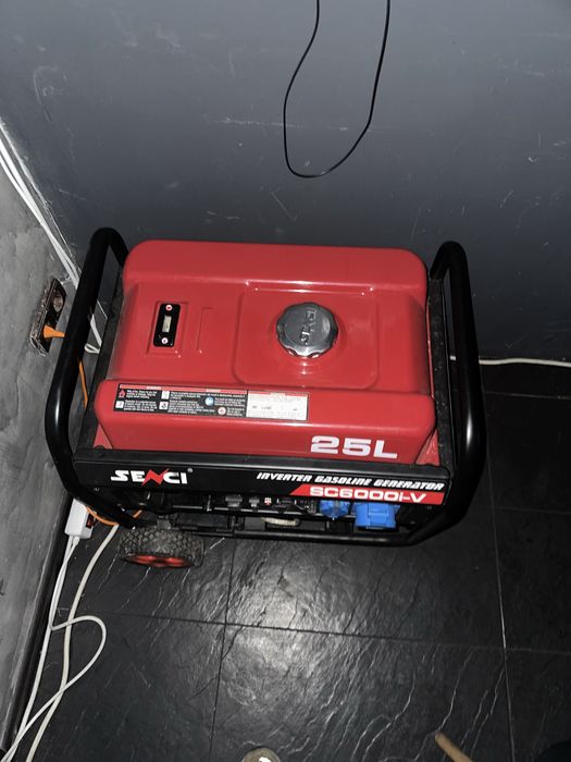 Продам генератор senci sc6000i-v
