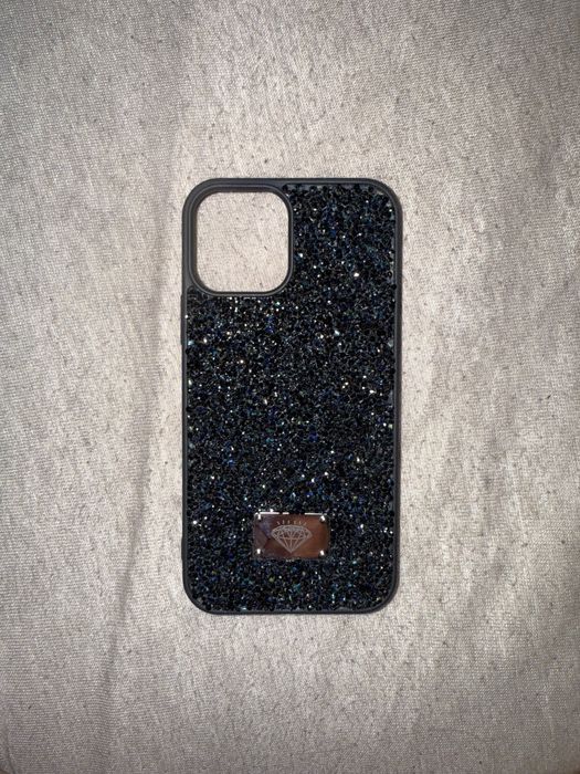 Etui na iPhone 12