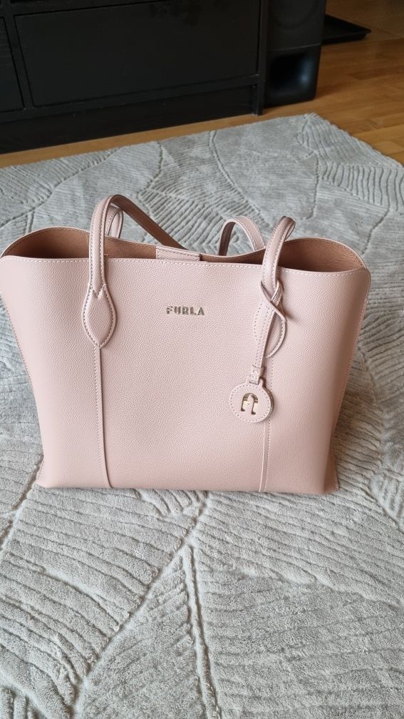 Furla torebka vittoria tote L