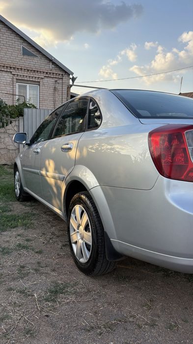 Продам авто 2013 року, у відмінному стані!