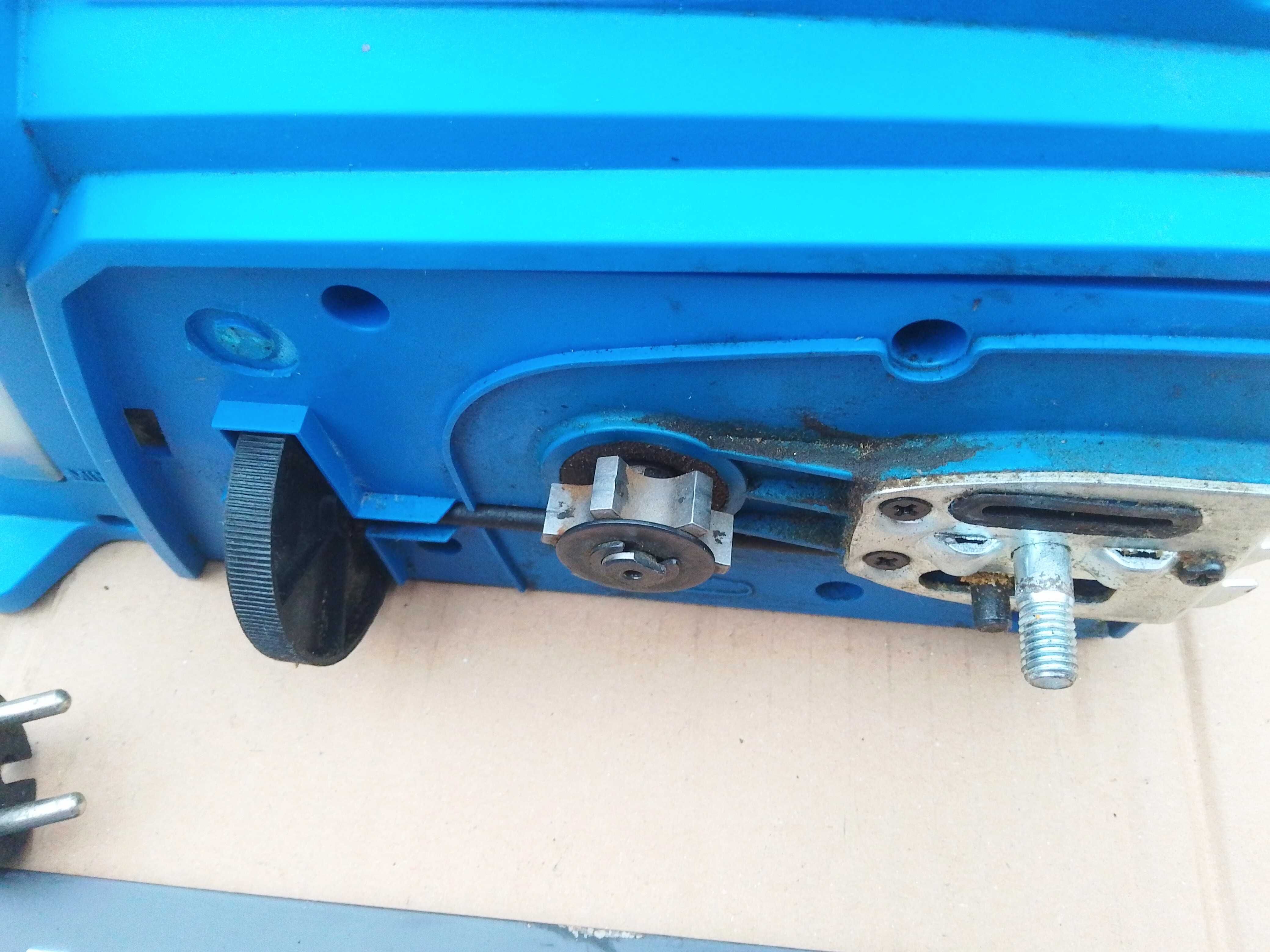 Piła elektryczna Hyundai 1800W