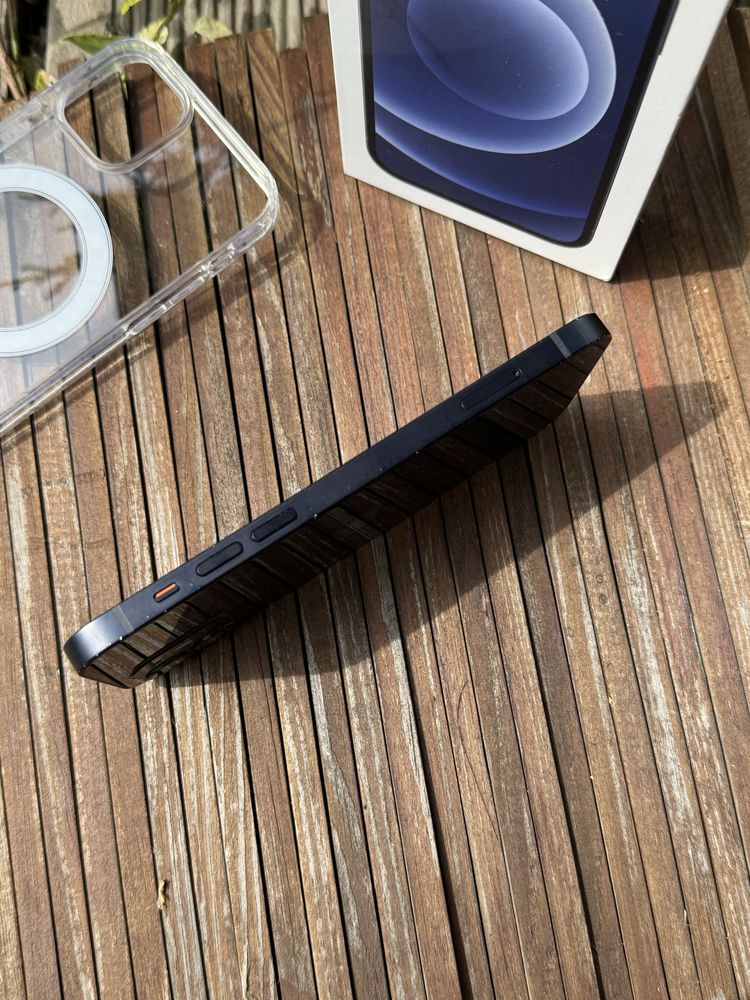 iPhone 12 100% kondycji