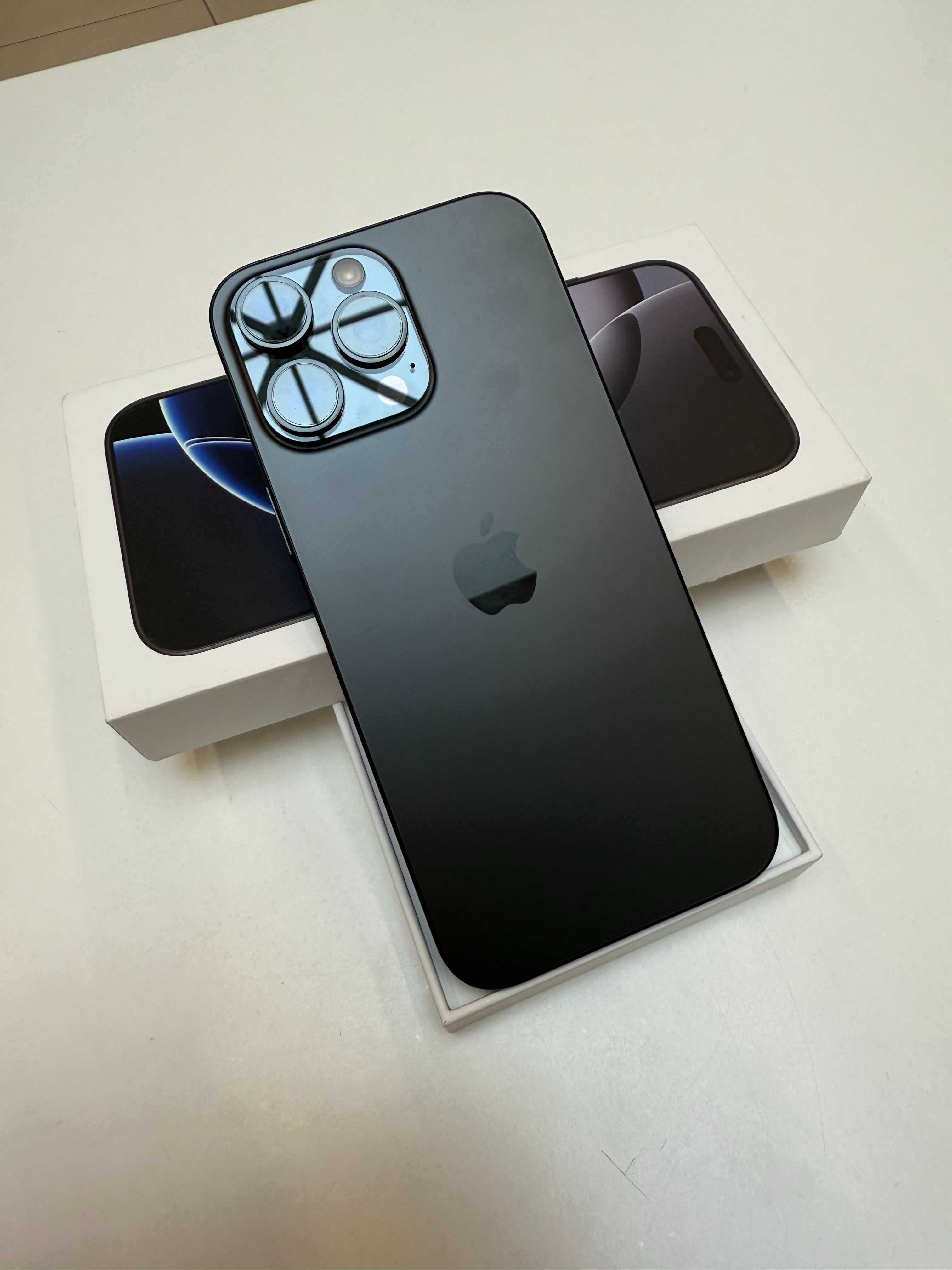 iPhone 16 Pro Max 256 GB Black Titanium – jak nowy!