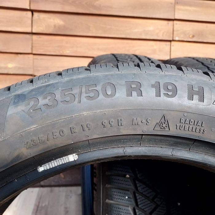 Komplet 4szt Opony Continental 235.50.19 99H  6,7mm