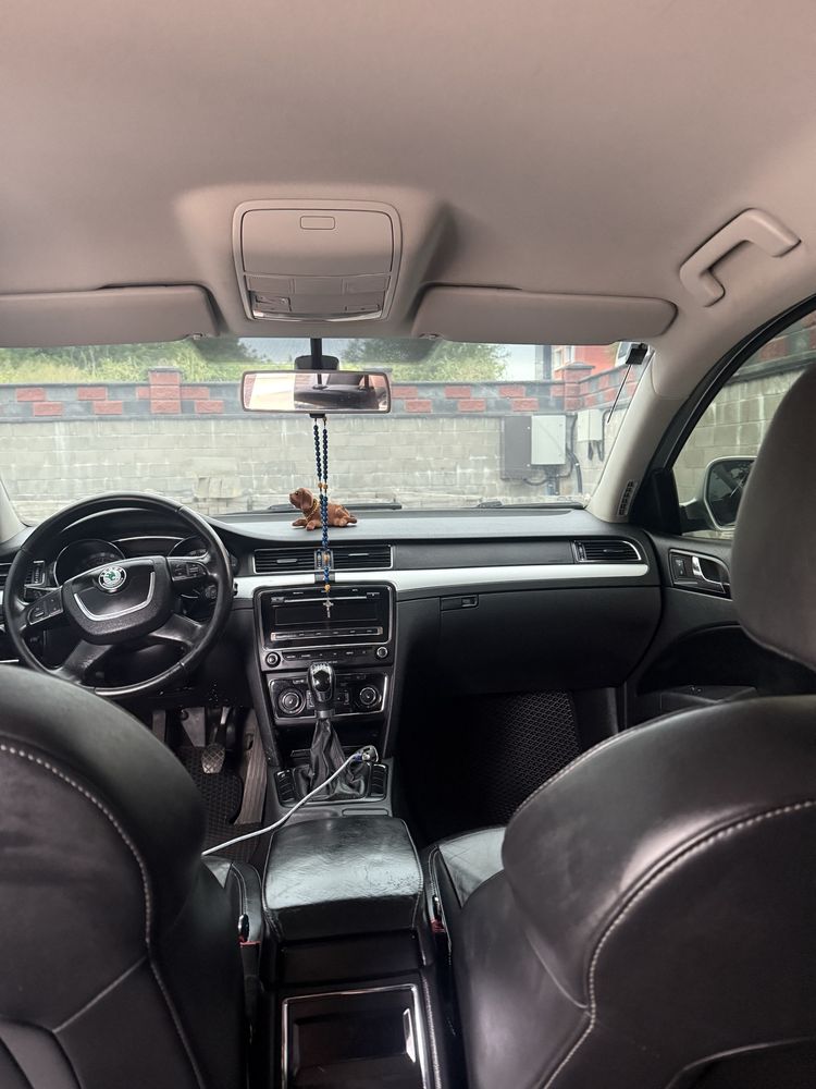 Skoda Superb 2010