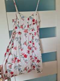 Zwiewna letnia sukienka w kwiaty H&M