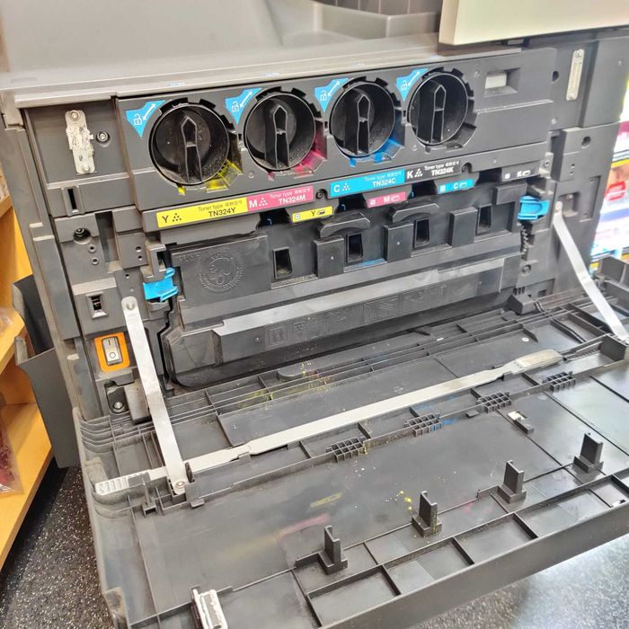 Fotocopiadora Multifunções Develop Ineo+ 258 Laser A3 Cores