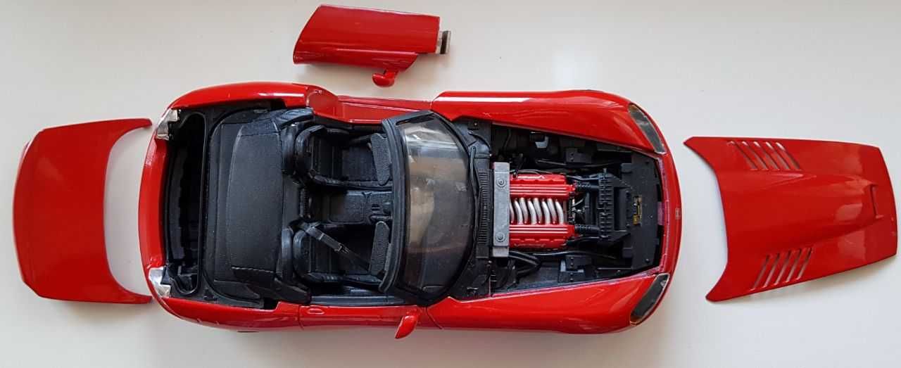 Автомобіль Dodge Viper SRT-10 1:24