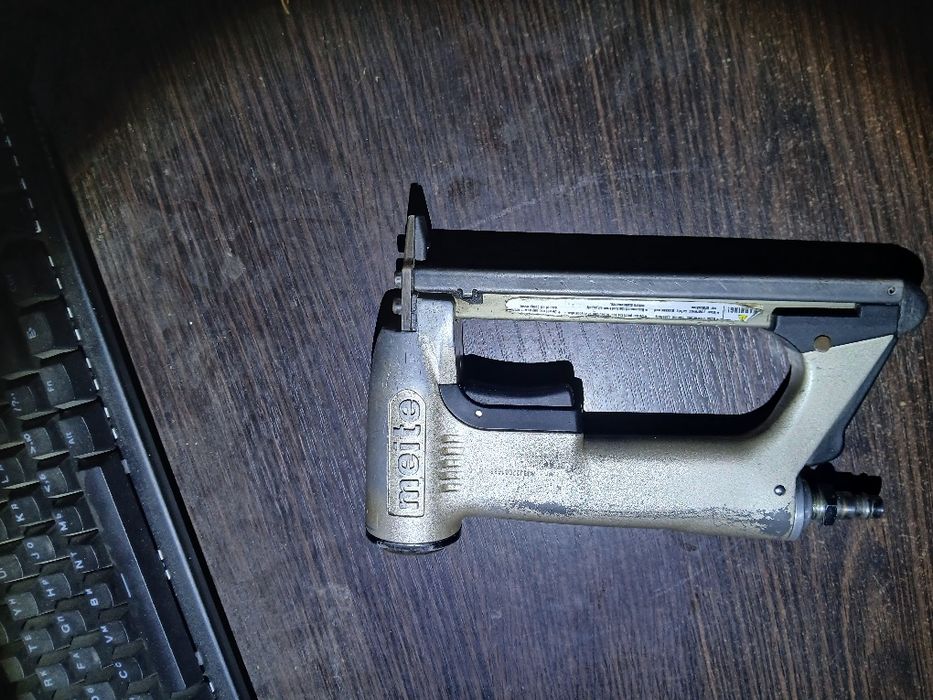 Пневмостеплер meite mt8016 б/у