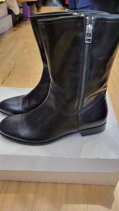 Botki/niskie kozaczki Gino Rossi, nowe, 40