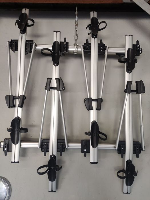 Bagażnik dachowy aluminiowy na 4 rowery